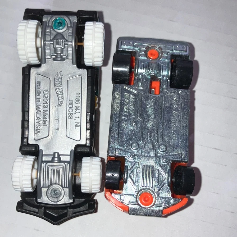 Emergency, Fire, Law‎ Enforcement & Road Crew Die Cast Toy Vehicle Car Truck Set